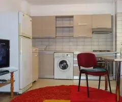 apartament Sos.Stefan cel Mare nr.8 colt cu str.Polona