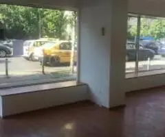 Inchiriez spatiu comercial stradal, 850 euro/ luna, Stefan cel Mare