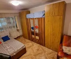 Vând garsonieră transformata in apartament Poarta 6 Constanta