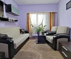 Apartament spatios cu 3 camere, etaj intermediar, Vlahuta.