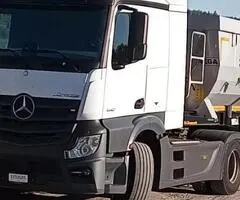 Angajam soferi transport marfa