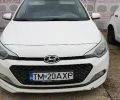 Autoturisme marca Hyundai si Suzuki