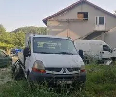 Autoutilitara marca Renault Master, an de fabricatie 2008, defecta