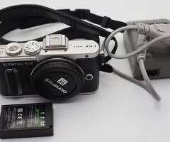 Olympus PEN PL-8