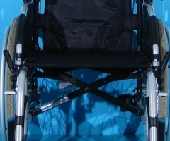 Scaun cu rotile Invacare / latime sezut 46 cm